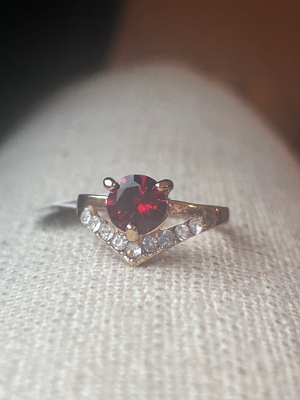 Gold Ring with Deep Red Center Stone and Clear Accents - size 8